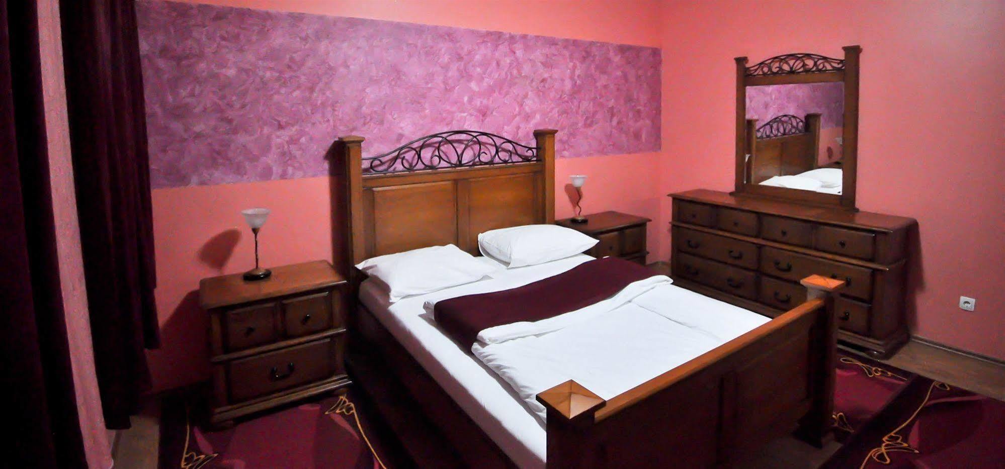 Hotel Bm International Σαράγεβο Εξωτερικό φωτογραφία